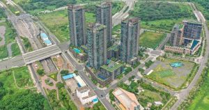 Cụm cao ốc căn hộ đang thi công nhìn từ trên cao tại Khu đô thị Thủ Thiêm